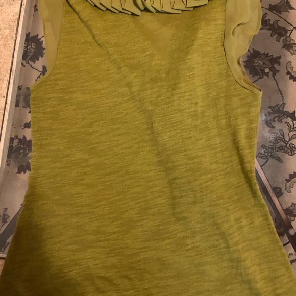 2 for $20 Deletta Sleeveless top - Picture 3 of 3